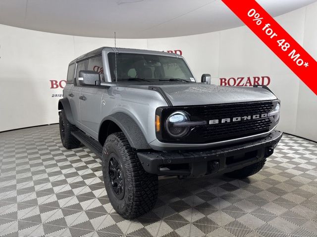 2024 Iconic Silver Metallic Ford Bronco Wildtrak SUV