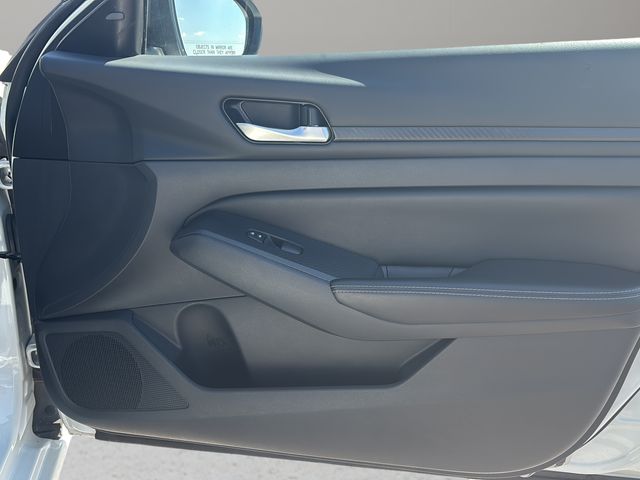 Used 2025 Nissan Altima Sedan