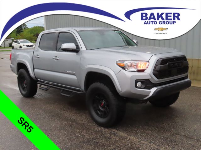 Celestial Silver Metallic 2022 Toyota Tacoma Pickup Truck Four-Wheel Drive 6-Speed Automatic