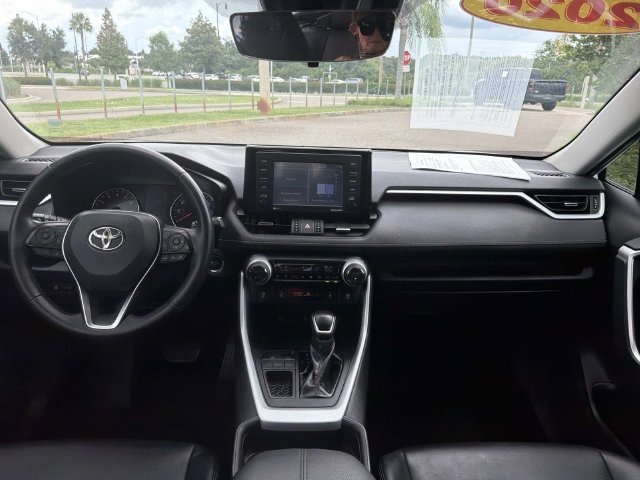 Used 2020 Toyota RAV4 SUV