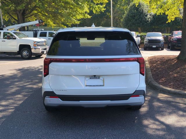 Used 2026 White Kia LXS image 4