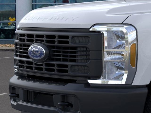 New 2026 White Ford XL image 17