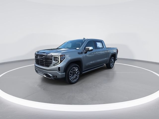 Used 2024 Silver GMC Denali Ultimate image 4