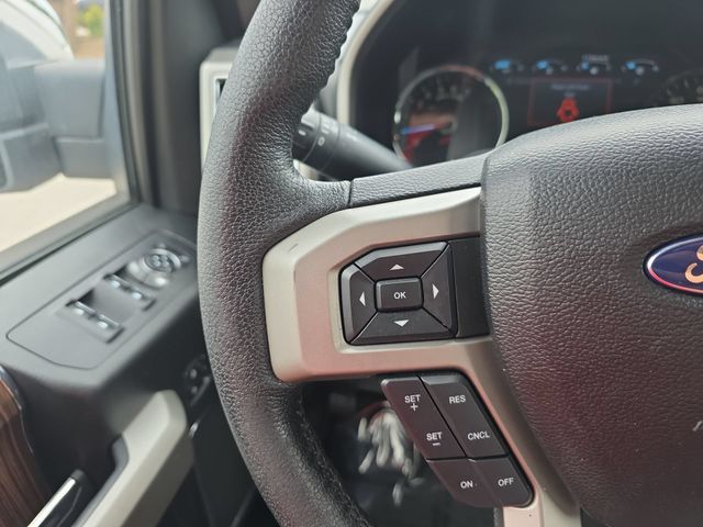Used 2016 White Platinum Clearcoat Metallic Ford Lariat image 17