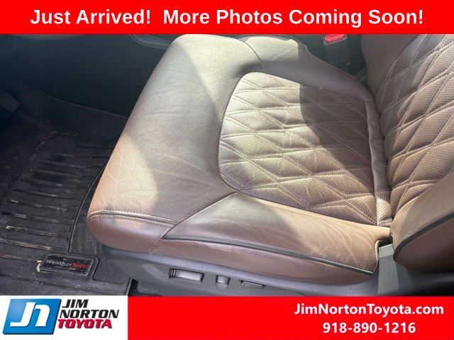 Used 2023 Nissan Armada SUV