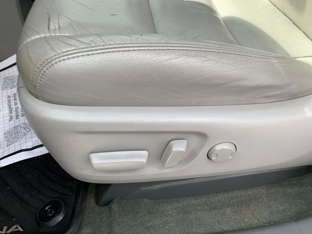 Used 2016 Toyota Sienna Van