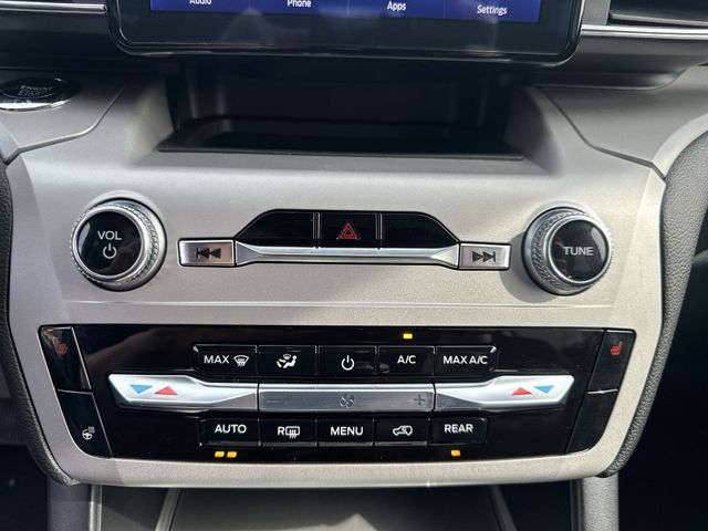 Certified Used 2024 Green Ford XLT image 18