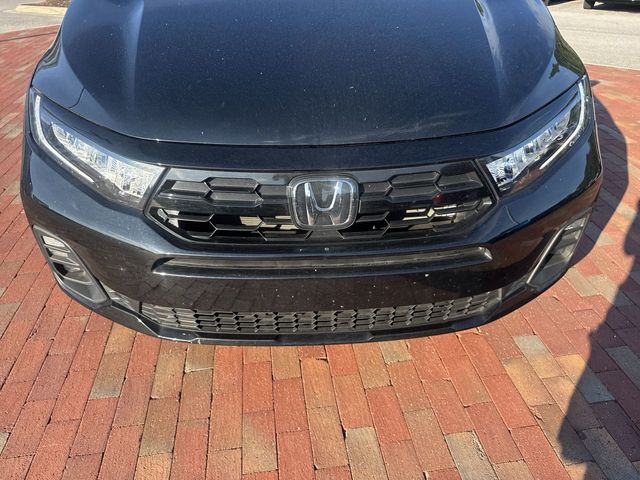 Used 2025 Honda Odyssey Van