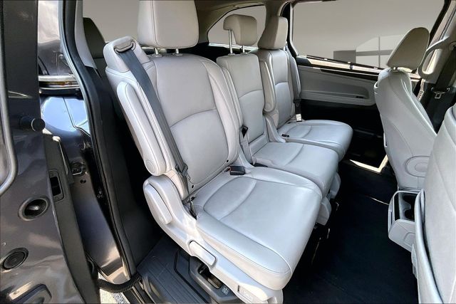 Used 2022 Honda Odyssey Van