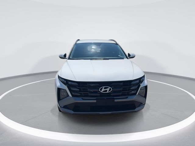 Used 2026 White Hyundai SEL Plus image 3