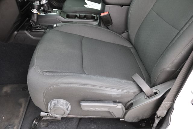 Used Car 2022 Jeep Gladiator  Sport For Sale Under $35,000 In Austin, Texas