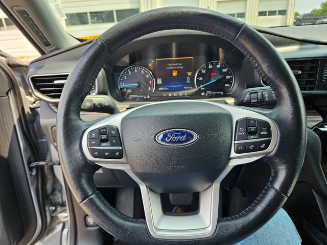 2023 Ford Explorer Limited photo