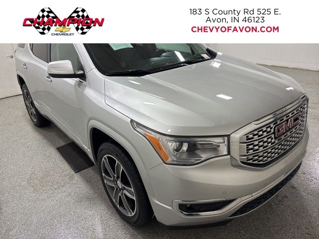 2019 GMC Acadia Denali photo