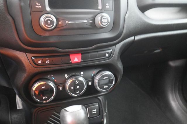 2015 Jeep Renegade Limited Red at Shottenkirk Kia Fort Bend