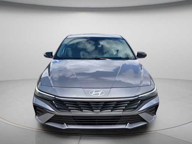 2026 Hyundai Elantra - $22,869