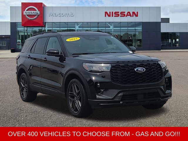 Black Metallic 2025 Ford Explorer SUV / Crossover All-Wheel Drive Automatic