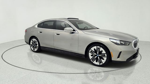 2024 BMW i5 eDrive40 FWD