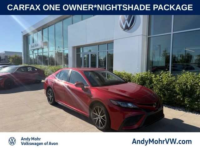2024 Toyota Camry SE Nightshade FWD