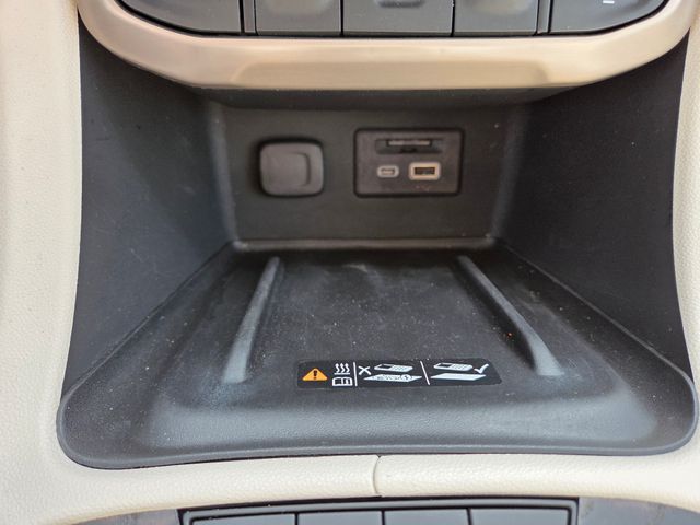 2023 GMC Acadia AWD Denali