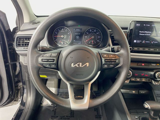 2023 Kia Rio S 10