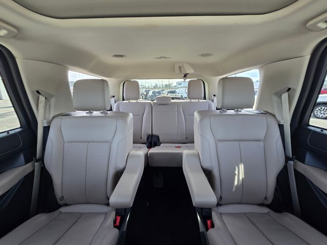 2023 Ford Expedition XLT:167703A