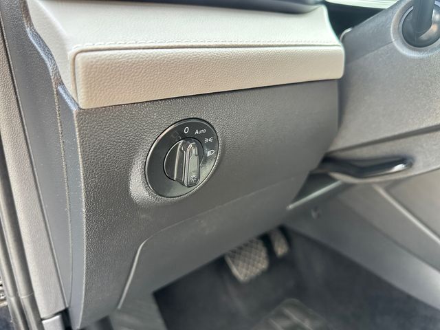 Used 2024  Volkswagen 1.5T SE image 21