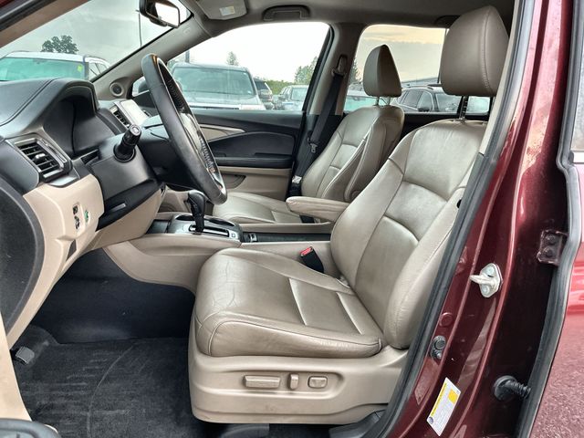 Used 2018  Honda EX-L image 15
