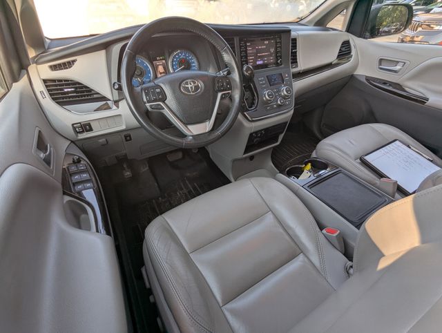 2018 Midnight Black Metallic Toyota Sienna XLE FWD Van