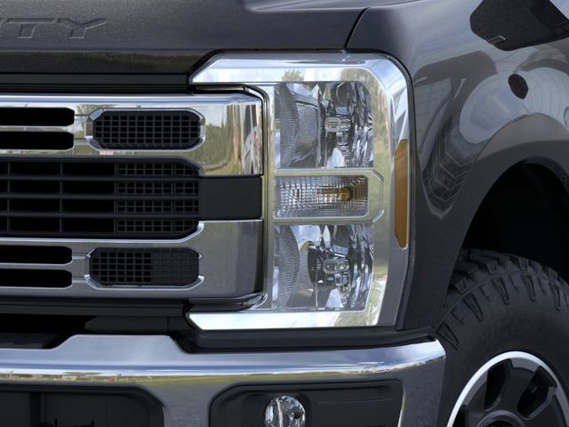 New 2026 Black Ford XLT image 19