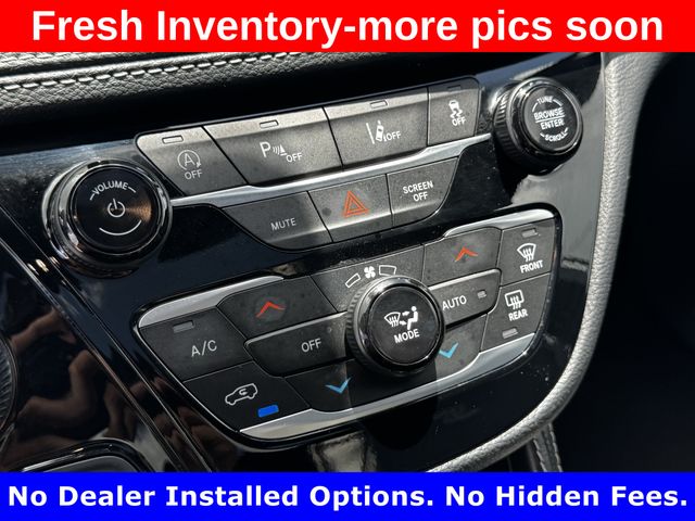 2025 Chrysler Pacifica Limited White at Big Star Chrysler Jeep Dodge Ram 