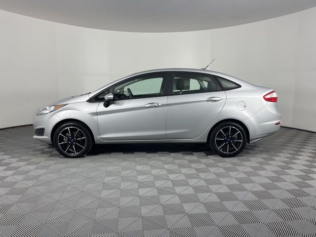 2019 Ford Fiesta SE 6