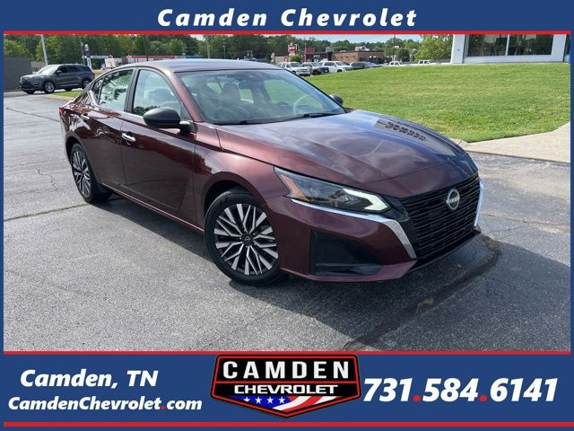 Garnet Pearl Metallic 2025 Nissan Altima 2.5 SV FWD Sedan Front-Wheel Drive Continuously Variable Transmission