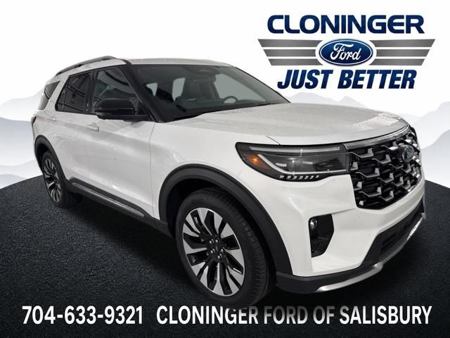White Metallic 2026 Ford Explorer SUV / Crossover All-Wheel Drive Automatic