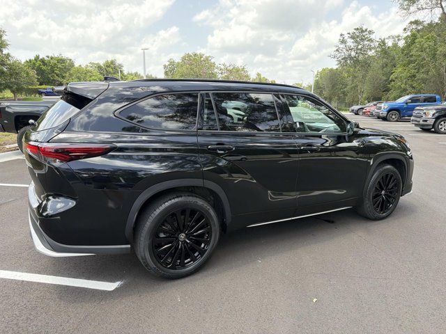 Used 2025 Toyota Highlander SUV
