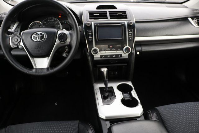 2013 Toyota Camry SE 4