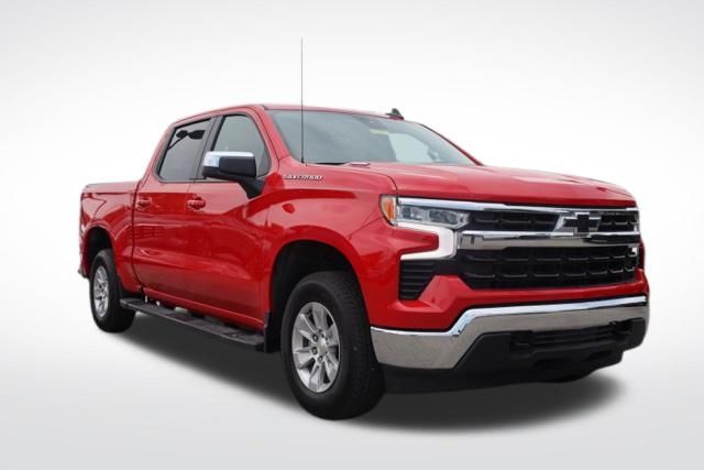 Red Hot 2026 Chevrolet Silverado 1500 LT Crew Cab 4WD Pickup Truck Four-Wheel Drive 8-Speed Automatic