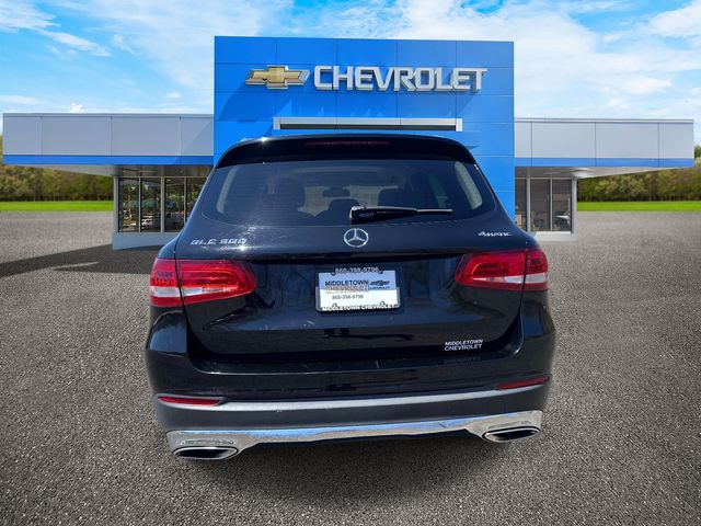2017 Mercedes-Benz GLC - Image 5