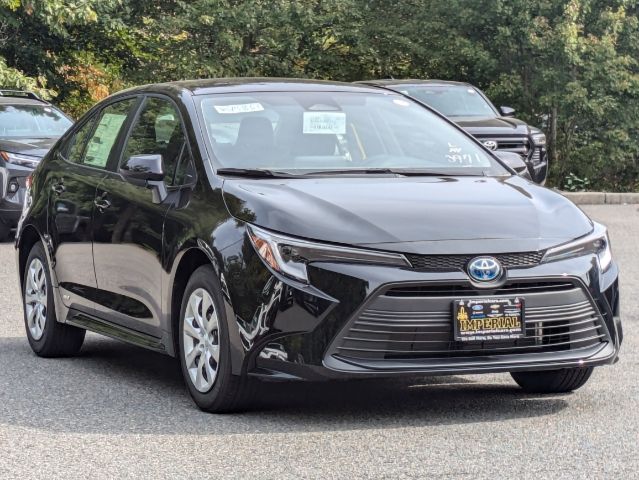 2024 Toyota Corolla Hybrid LE 1