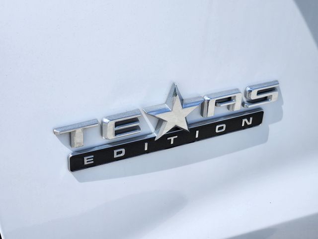 2021 Summit White Chevrolet Silverado 1500 LT RWD Truck