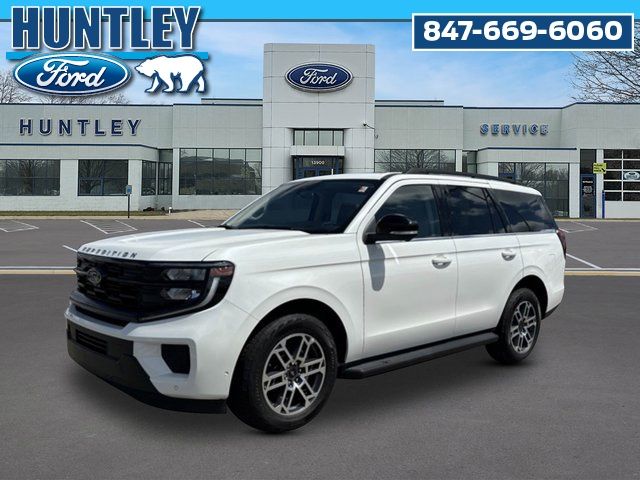 White Metallic 2025 Ford Expedition Active 4WD SUV / Crossover Four-Wheel Drive Automatic