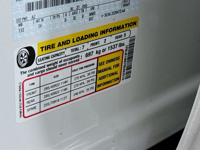 2024 Star White Metallic Tri-Coat Ford Expedition Max Platinum 4X4 SUV