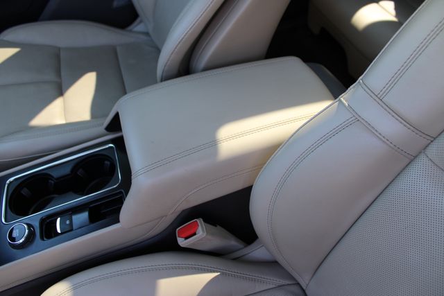 Used 2020 Blue Lincoln Reserve image 22