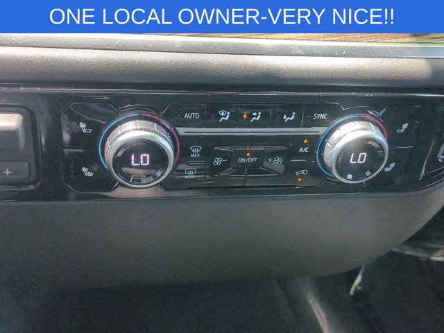 Used 2025 Silver GMC Elevation image 26
