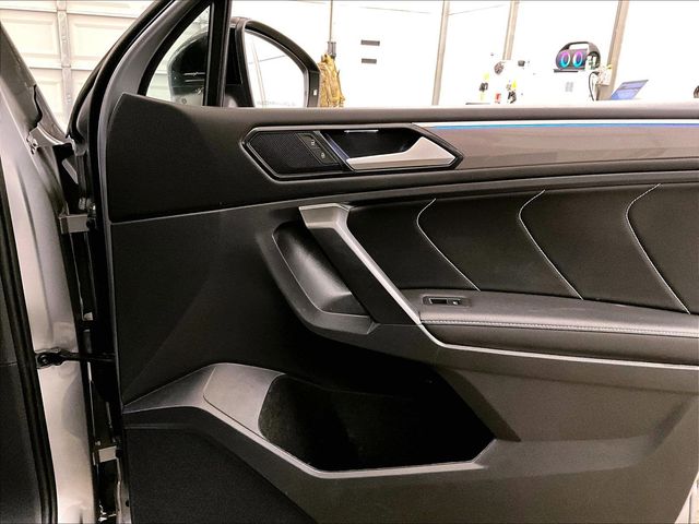 2023 Volkswagen Tiguan 2.0T SE R-Line Black Silver at Spitzer Acura