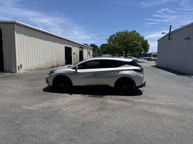 Used 2021 Silver Nissan SL image 8