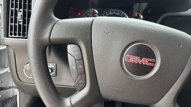 Used 2024 White GMC Work Van image 22