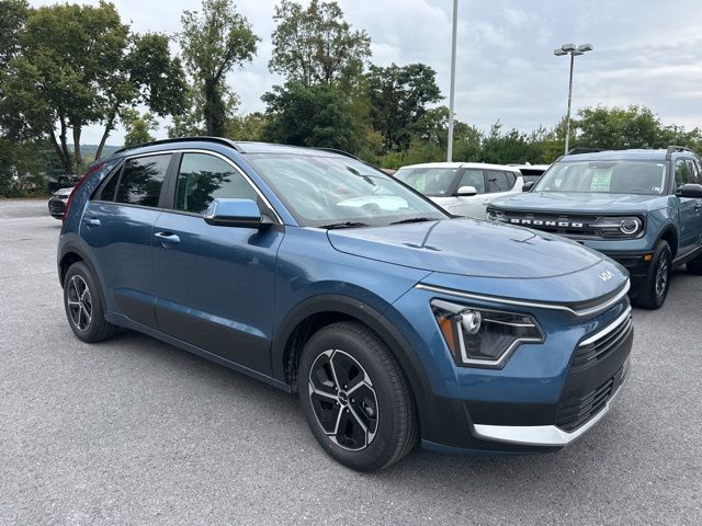 2025 Kia Niro Hybrid Plug-In EX FWD