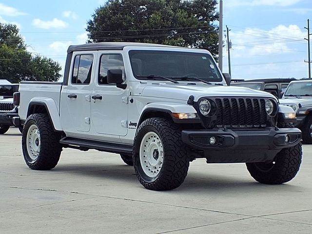 2021 Jeep Gladiator Willys