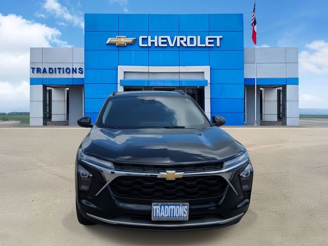 2026 Chevrolet Trax LT - 3