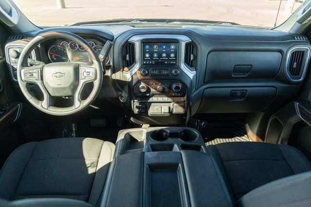 2021 Chevrolet Silverado 1500 RST 12